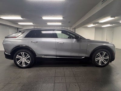 2024 Cadillac LYRIQ Tech