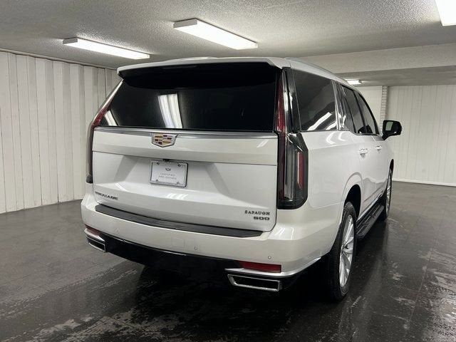 2024 Cadillac Escalade Luxury