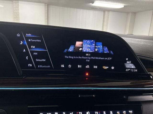 2022 Cadillac Escalade Premium Luxury