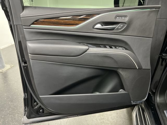 2021 Cadillac Escalade ESV Premium Luxury