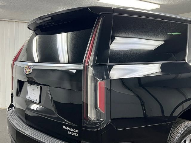 2023 Cadillac Escalade ESV Premium Luxury