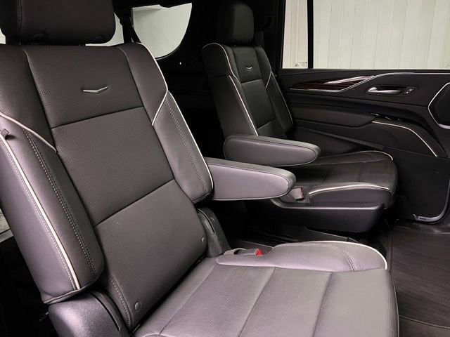 2023 Cadillac Escalade ESV Premium Luxury