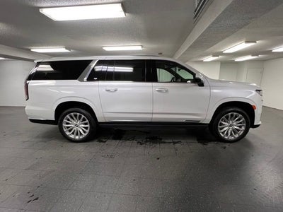 2024 Cadillac Escalade ESV Premium Luxury