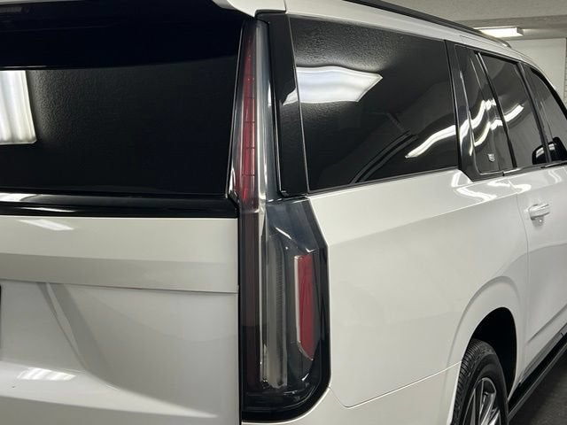 2022 Cadillac Escalade ESV Sport