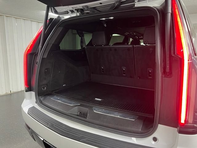 2022 Cadillac Escalade ESV Sport