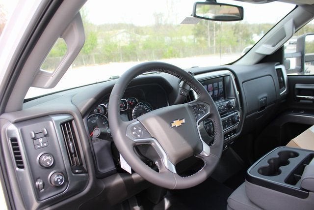 2024 Chevrolet Silverado 5500 HD LT