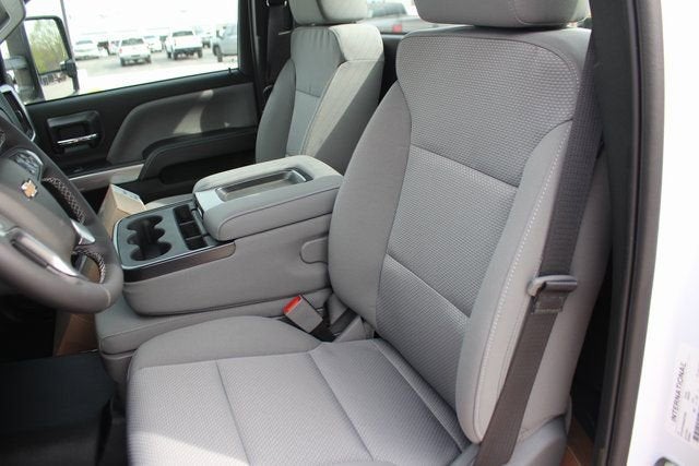 2024 Chevrolet Silverado 5500 HD LT