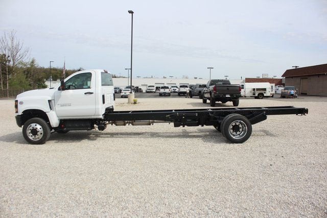 2024 Chevrolet Silverado 5500 HD LT