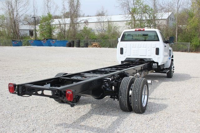 2024 Chevrolet Silverado 5500 HD LT