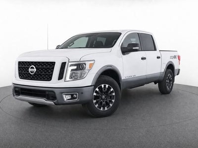 2018 Nissan TITAN PRO-4X