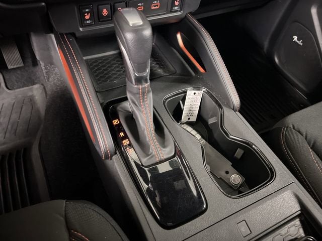 2023 Nissan Frontier Crew Cab PRO-4X 4x4