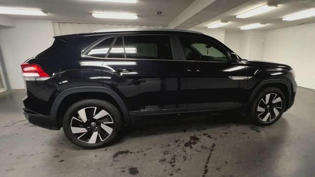 2024 Volkswagen Atlas Cross Sport 2.0T SE w/Technology