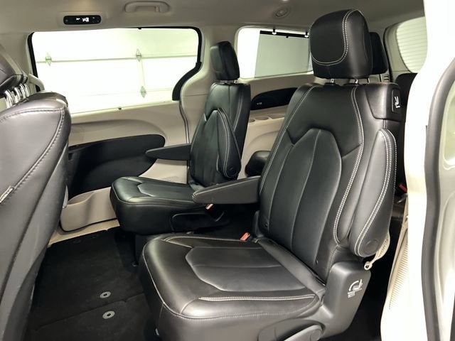 2023 Chrysler Pacifica Touring L AWD