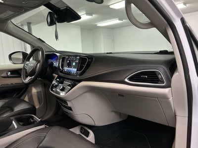 2023 Chrysler Pacifica Touring L AWD