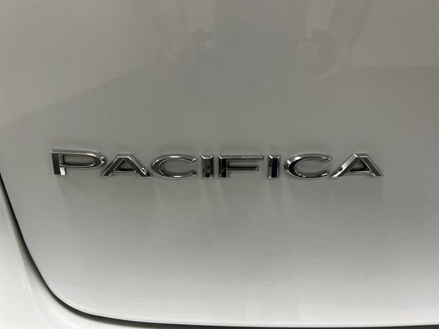 2023 Chrysler Pacifica Touring L AWD