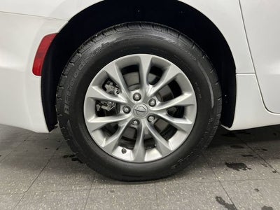 2023 Chrysler Pacifica Touring L AWD