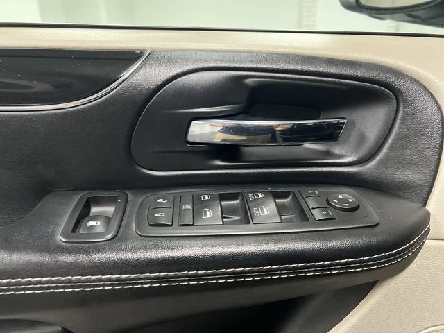 2016 Dodge Grand Caravan SE Plus