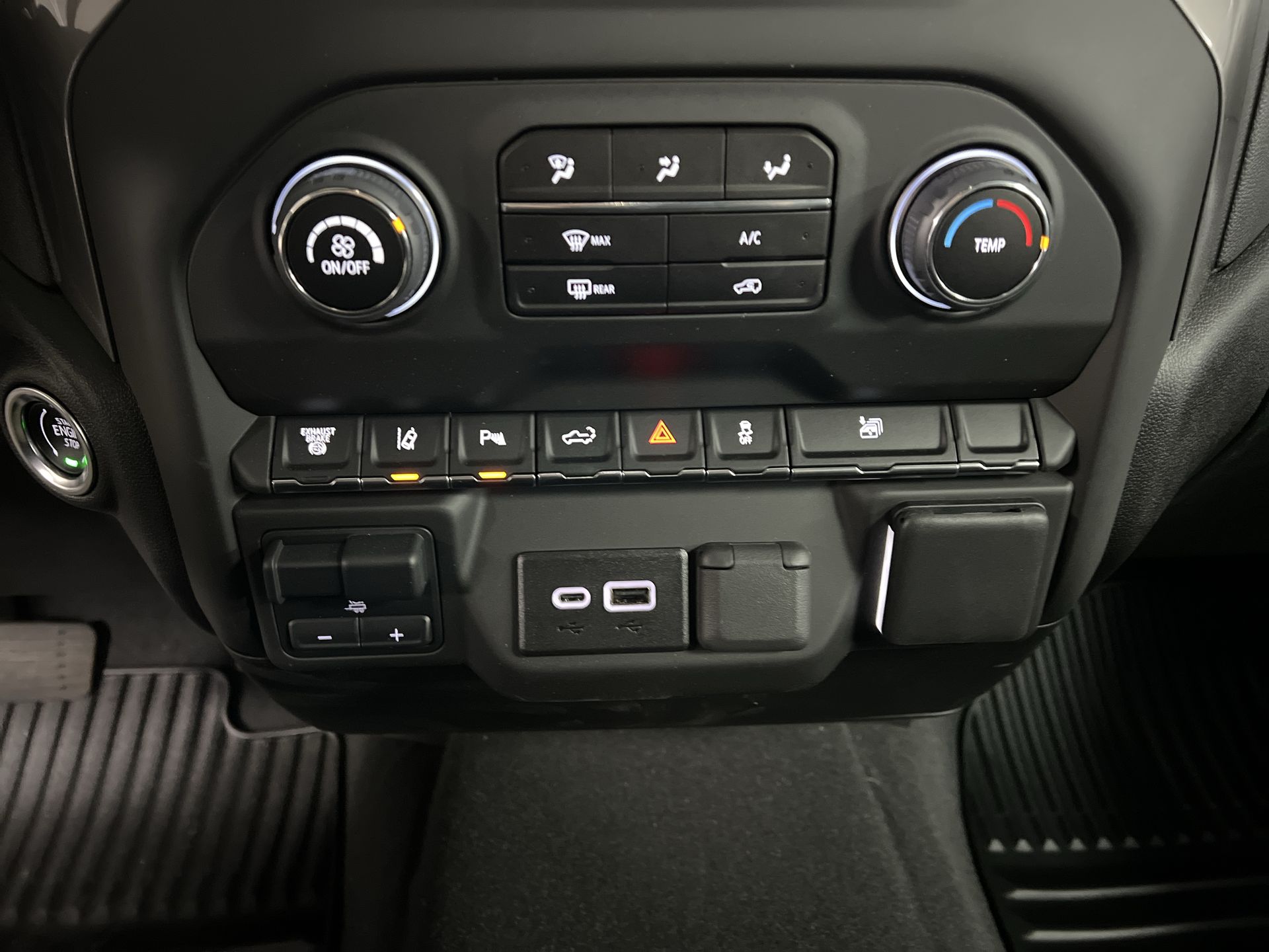 2025 Chevrolet Silverado 2500 HD Custom