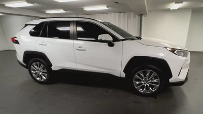 2020 Toyota RAV4 XLE Premium