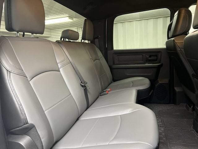 2026 RAM 3500 Tradesman Crew Cab 4x4 6'4" Box