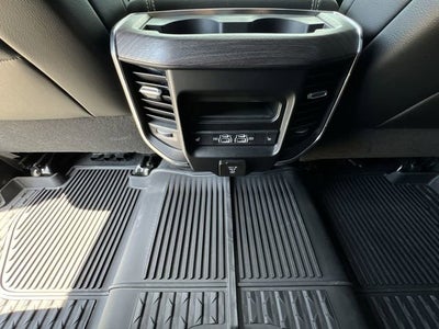 2025 RAM 3500 Laramie Crew Cab 4x4 8' Box