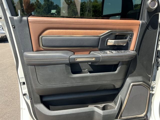 2024 RAM 3500 Limited Longhorn Mega Cab 4x4 6'4" Box