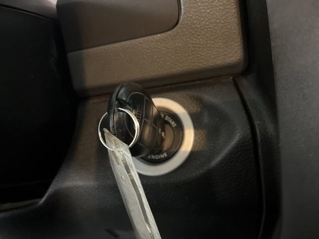 2017 RAM 1500 Tradesman Regular Cab 4x2 6'4" Box