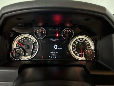 2018 RAM 1500 Big Horn Crew Cab 4x4 5'7" Box