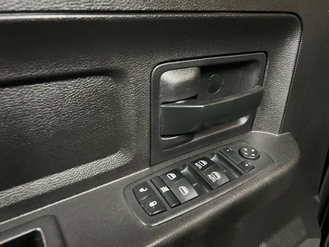 2018 RAM 2500 Tradesman Crew Cab 4x4 6'4" Box