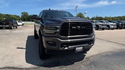2019 RAM 2500 Laramie Crew Cab 4x4 6'4" Box