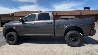2019 RAM 2500 Laramie Crew Cab 4x4 6'4" Box
