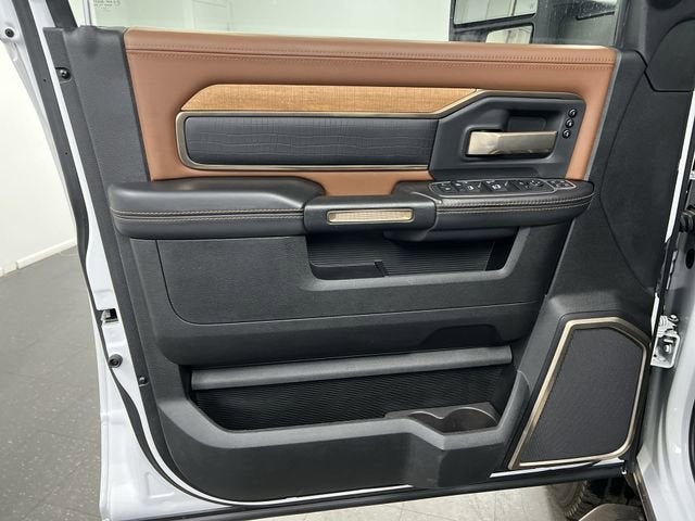 2024 RAM 2500 Limited Longhorn Crew Cab 4x4 6'4" Box