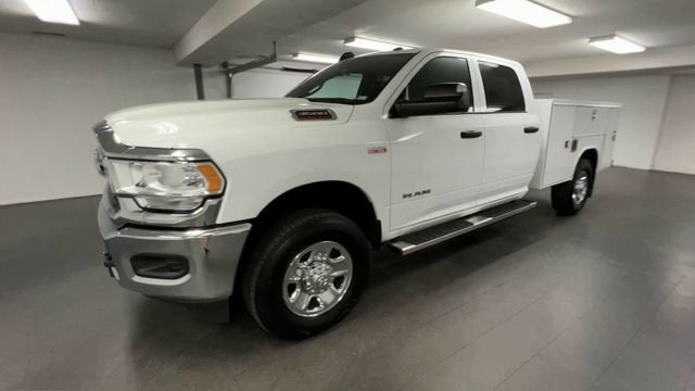 2022 RAM 3500 Tradesman Crew Cab 4x4 8' Box