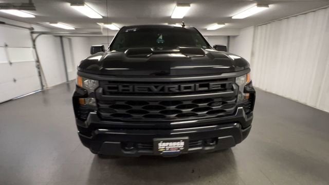2022 Chevrolet Silverado 1500 Custom Trail Boss