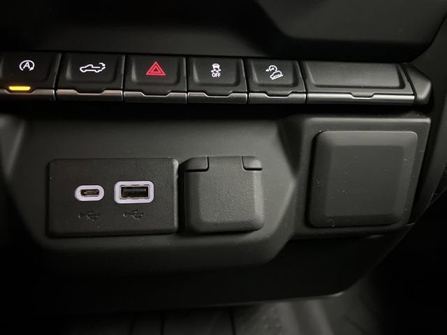 2022 Chevrolet Silverado 1500 LTD Custom Trail Boss