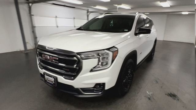 2024 GMC Terrain AT4