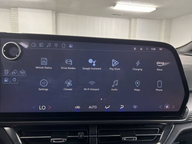 2025 Chevrolet Equinox EV LT - Photo 13