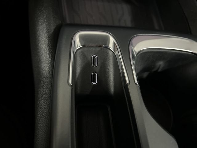 2025 Chevrolet Equinox EV LT - Photo 33