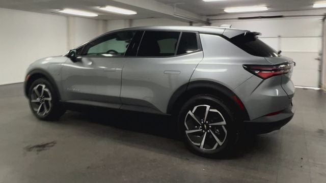2025 Chevrolet Equinox EV LT - Photo 6