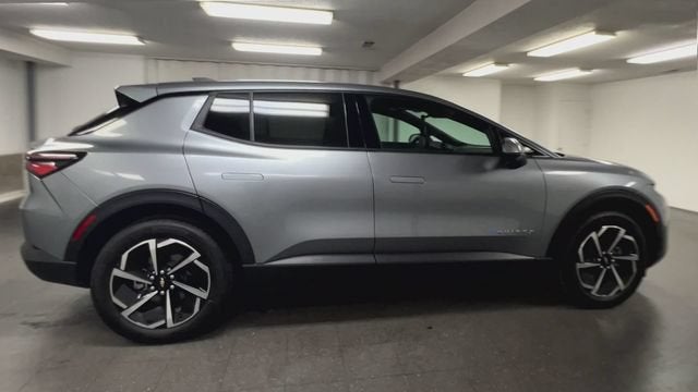 2025 Chevrolet Equinox EV LT - Photo 9