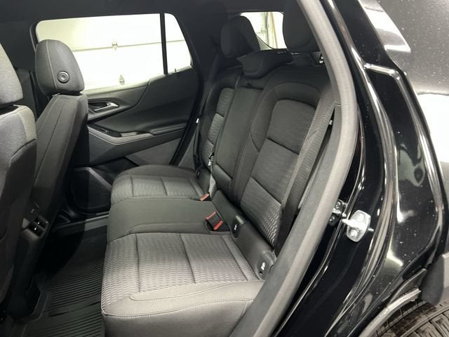 2027 Chevrolet Equinox LT - Photo 24