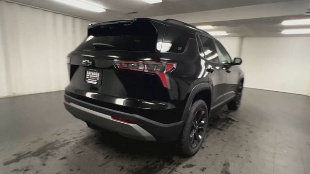2027 Chevrolet Equinox LT - Photo 8