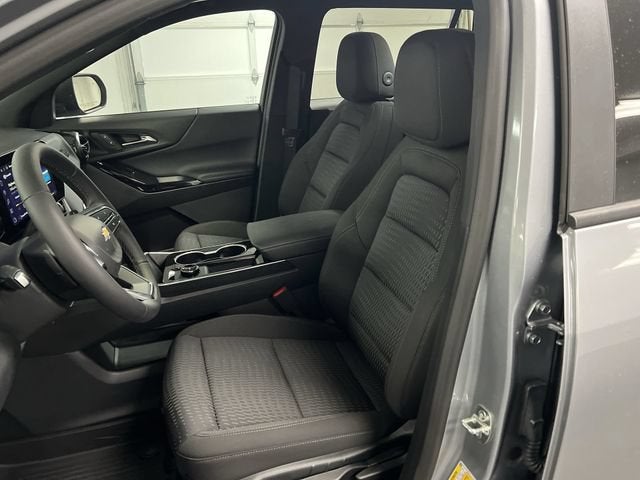 2027 Chevrolet Equinox LT - Photo 19