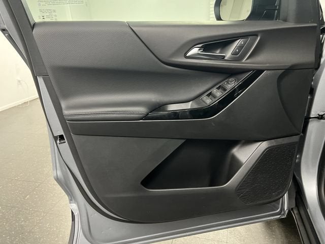 2027 Chevrolet Equinox LT - Photo 22