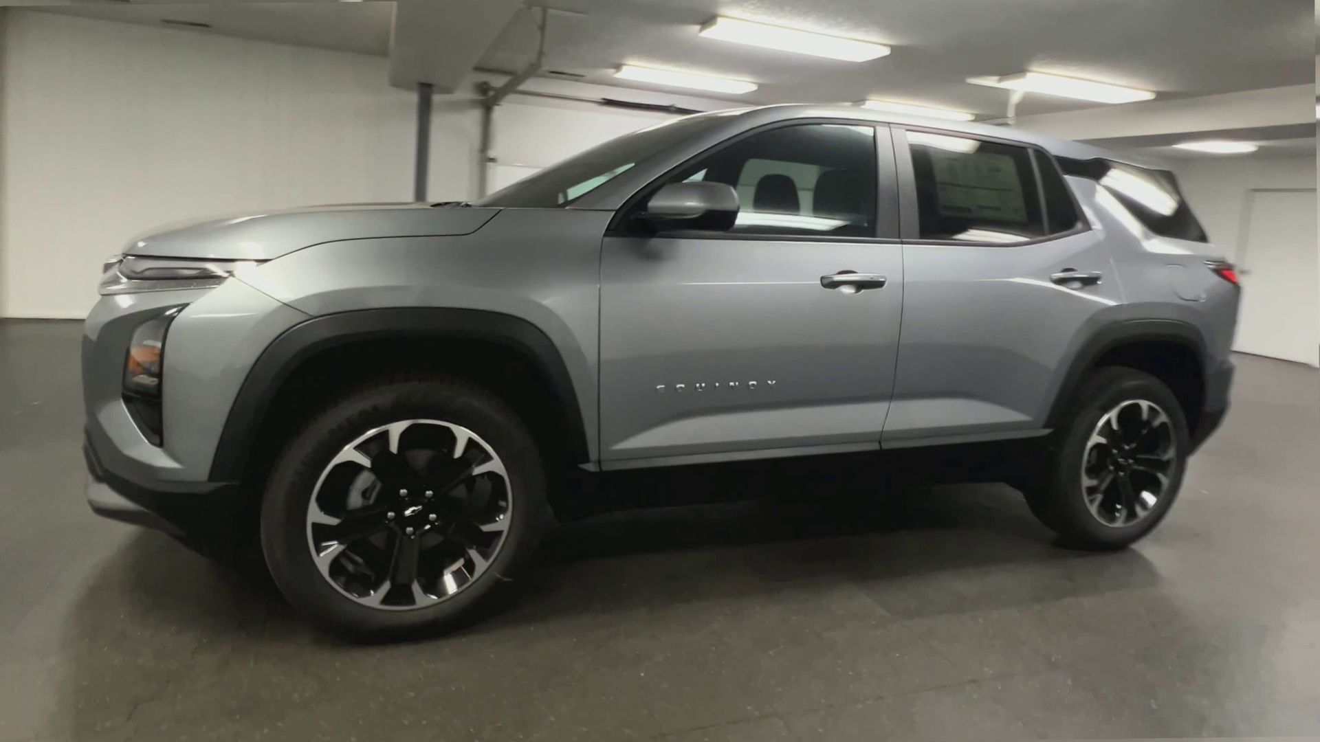 2027 Chevrolet Equinox LT - Photo 38