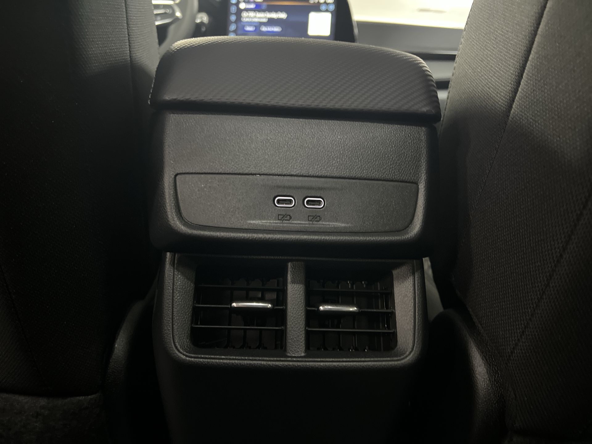 2027 Chevrolet Equinox LT - Photo 56
