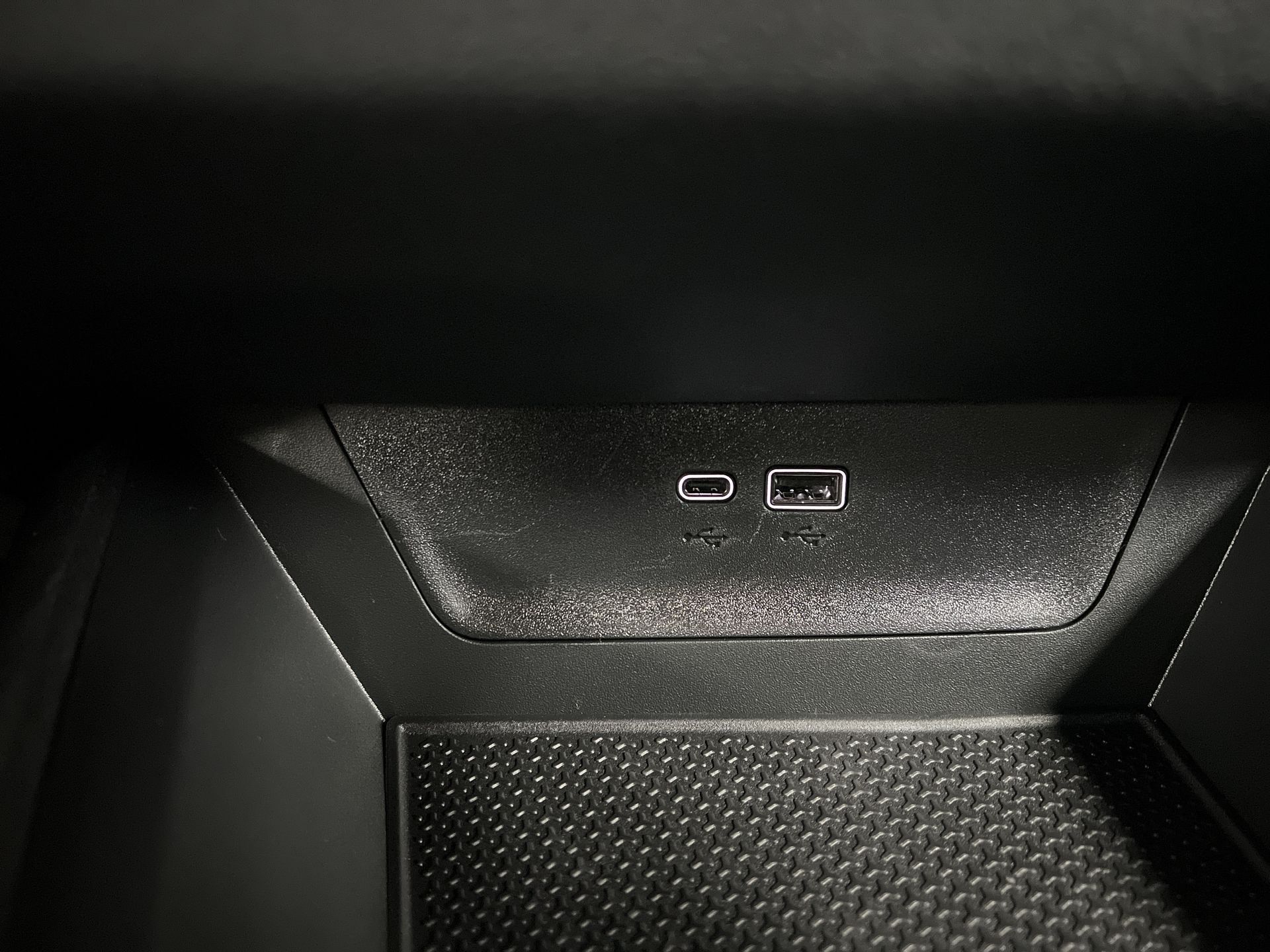 2027 Chevrolet Equinox LT - Photo 69
