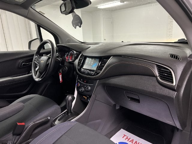 2017 Chevrolet Trax LS - Photo 27