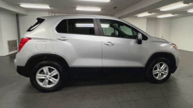 2017 Chevrolet Trax LS - Photo 9