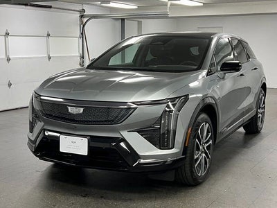 2025 Cadillac OPTIQ Sport 2